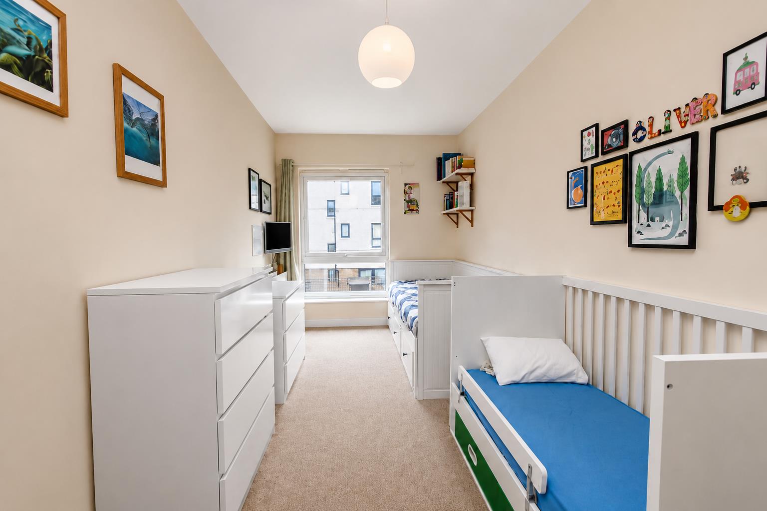 Sweetbriar Avenue, Carshalton
